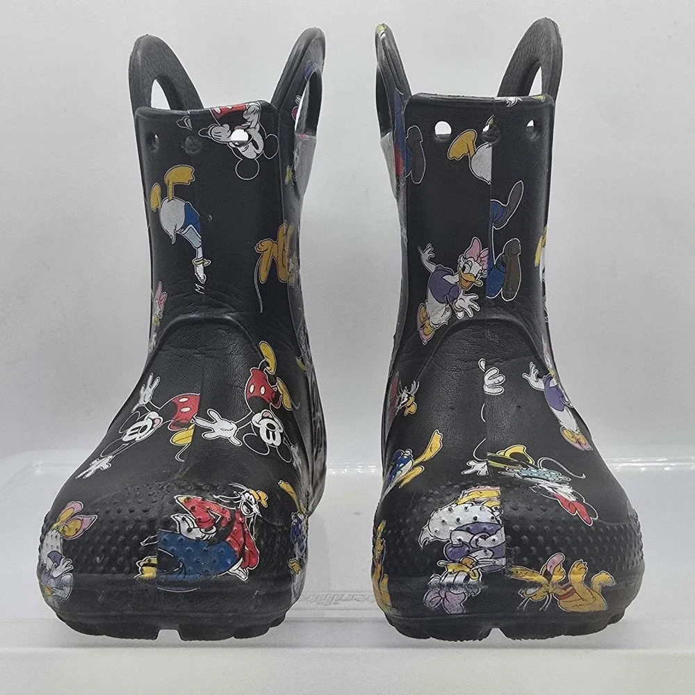 Crocs Rain Boots Kids Size 7 Black Disney Mickey Minnie Goofy Pluto Print
